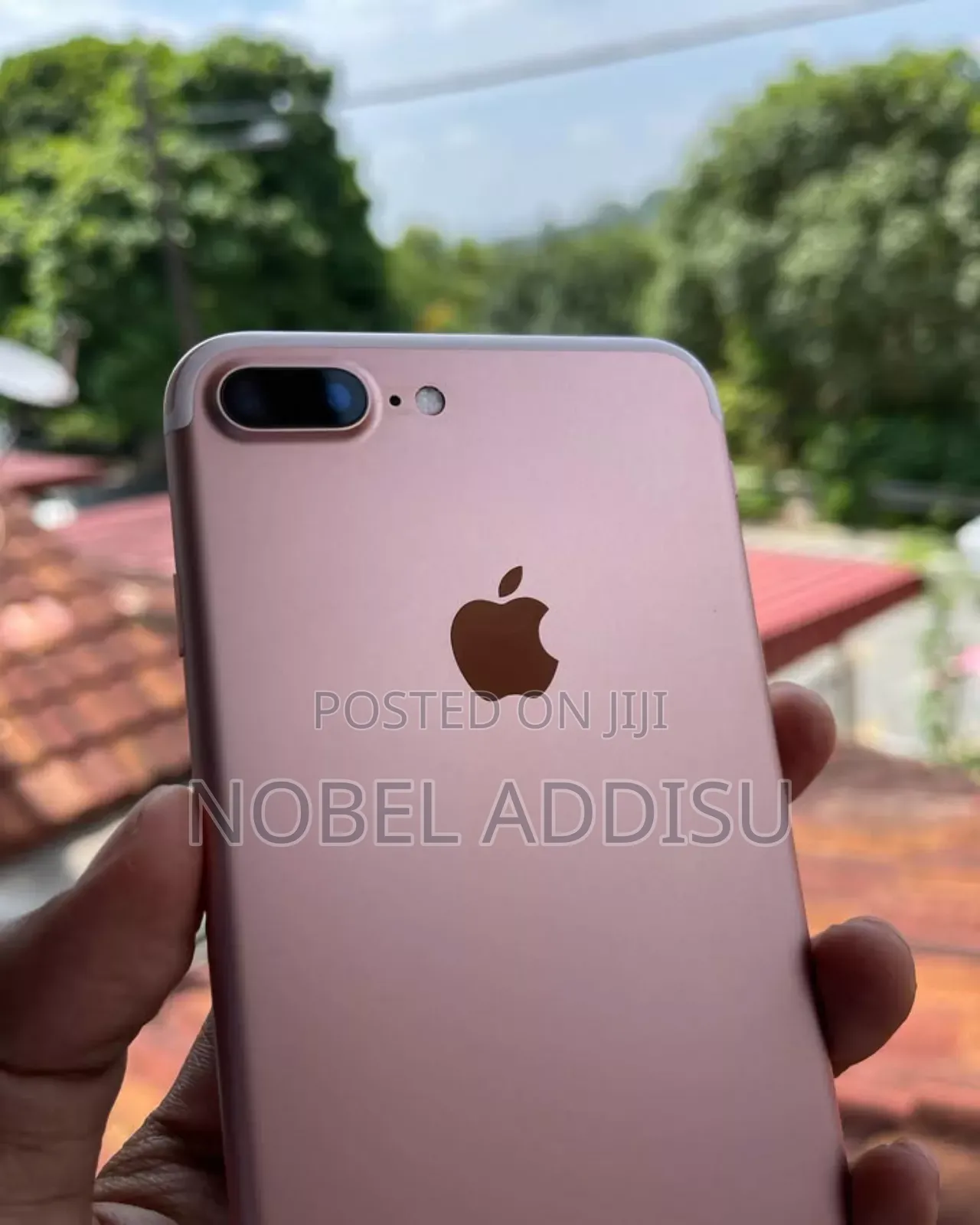 New Apple iPhone 7 Plus 32 GB Gold