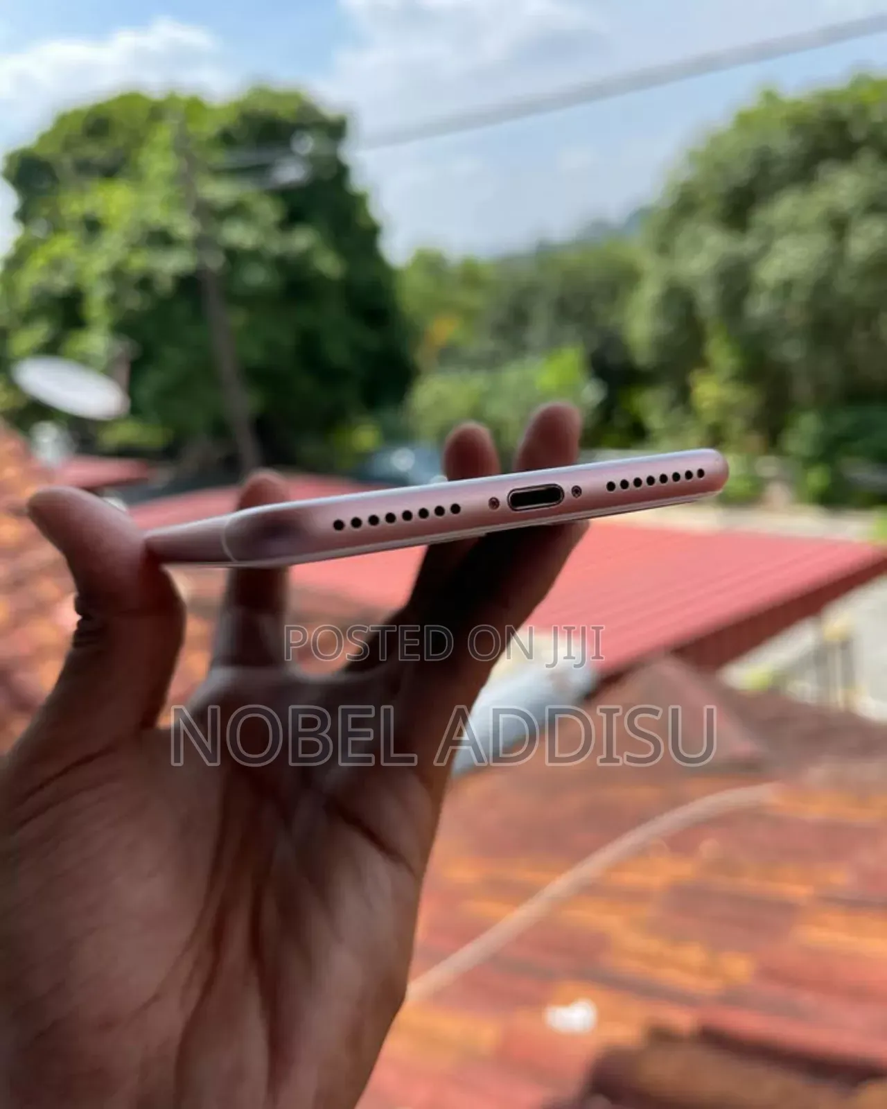 New Apple iPhone 7 Plus 32 GB Gold