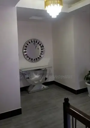 Furnished 10bdrm House in አያት አካባቢ ኮምፋውንድ ውስጥ, Yeka for sale