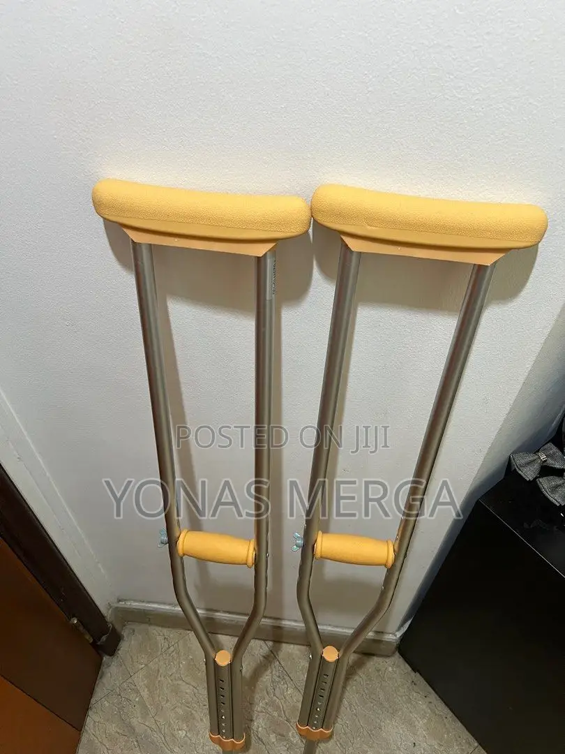 Easy Adjustable:Adult Crutches፷幫 Indoor/Outdoor Use