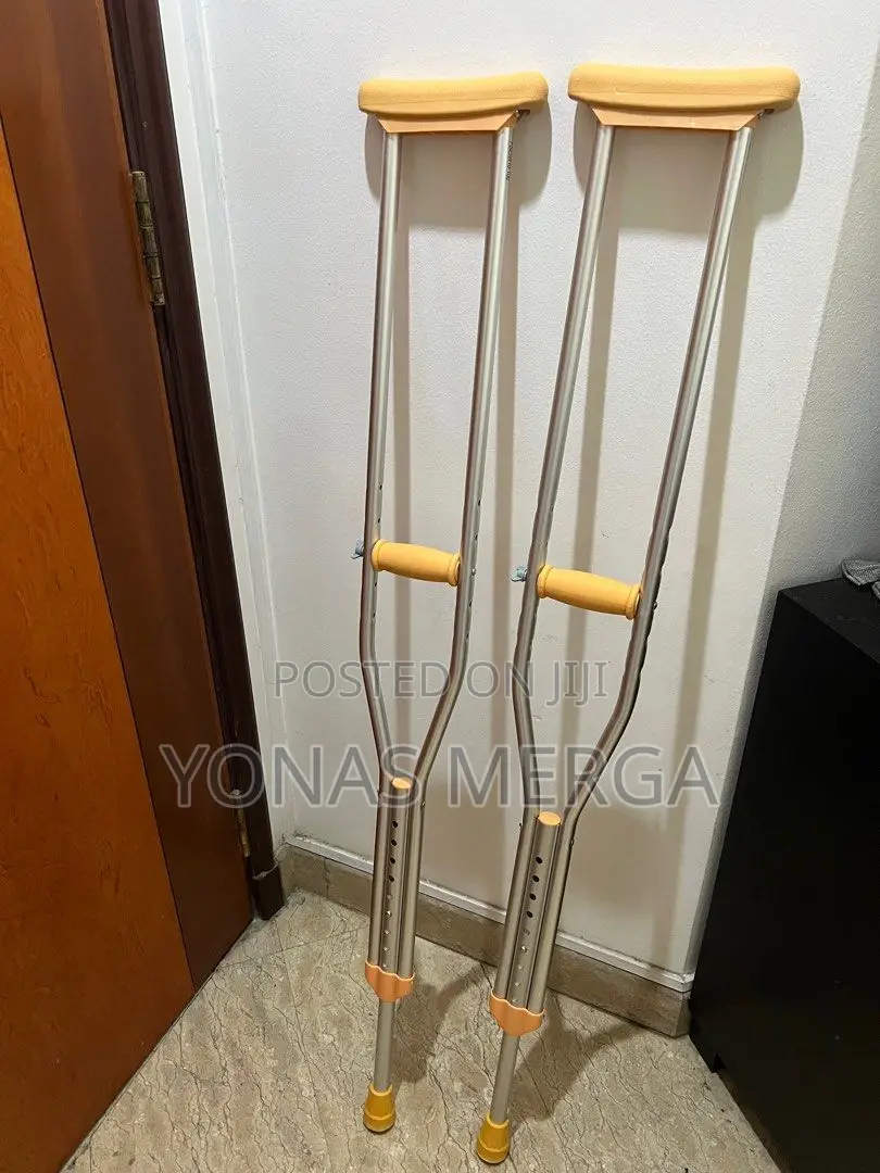 Underarm Crutches፻ßwalking Aid for Reliable Balance፬crutches