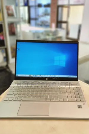 New Laptop HP Pavilion 15 8GB Intel Core I5 SSD 512GB