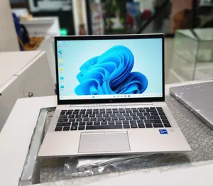 New Laptop HP EliteBook 840 G8 16GB Intel Core I7 SSD 512GB