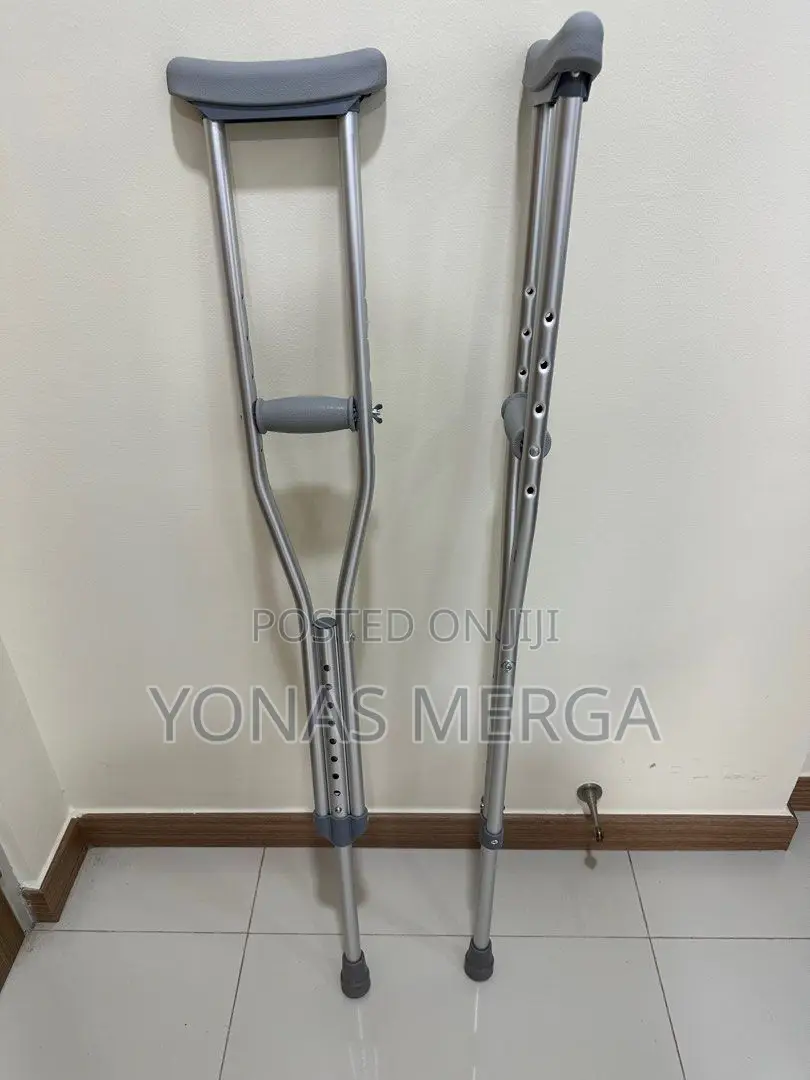 Crutches፼籹reliable Walking Partner: Vevor Underarm Crutches