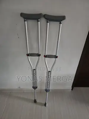 Photo - Injuries, Disabled Crutches፶炫alleviating Your Leg Strain