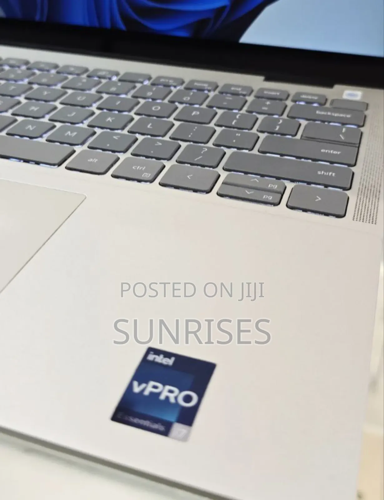 New Laptop Dell Inspiron 15 16GB Intel Core I7 SSD 1T