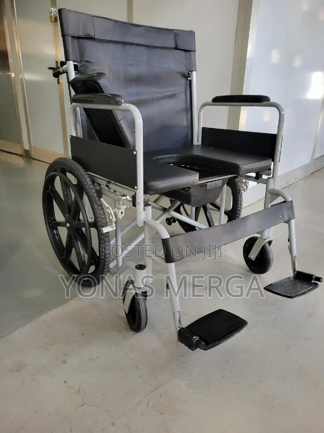 Wide Leather Seat Wheelchair፼玄over Weight User Ideal Wilcher