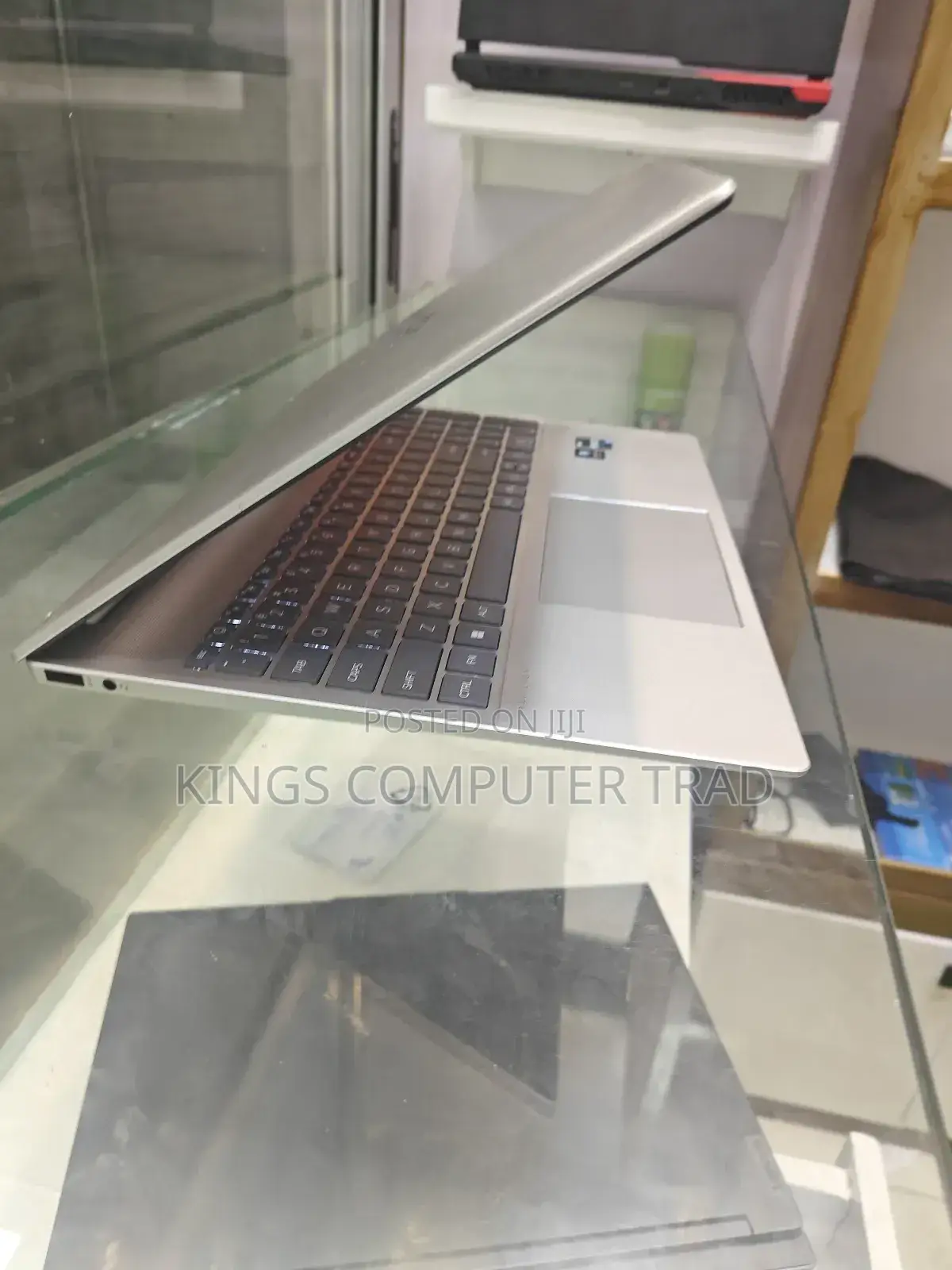 New Laptop HP Pavilion 15 16GB Intel Core I7 SSD 1T