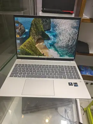 Photo - New Laptop HP Pavilion 15 16GB Intel Core I5 SSD 1T