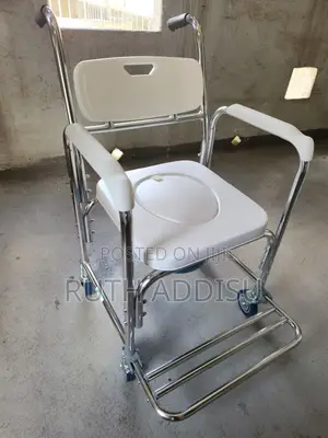 Commode Mini Wheel Chairψ7wheel Chair4ψcommode Chair New
