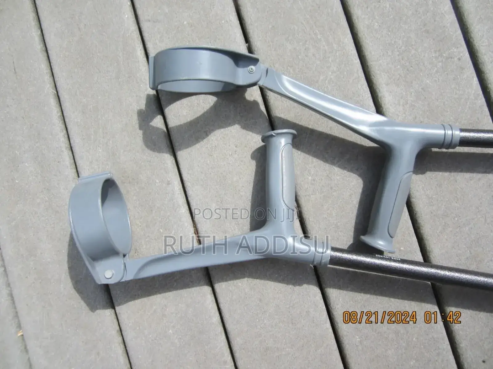 Crutches6ξcrutches0ψelbow_crutches3ρelbow_crutchesθ7crutches