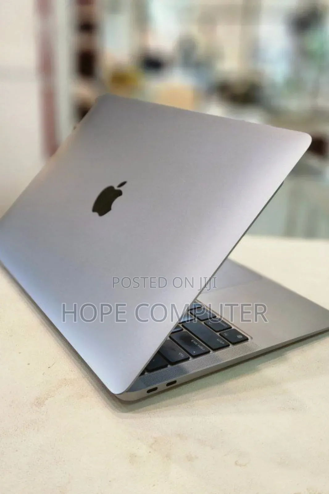 New Laptop Apple MacBook Air 2020 M1 16GB Apple M1 SSD 256GB