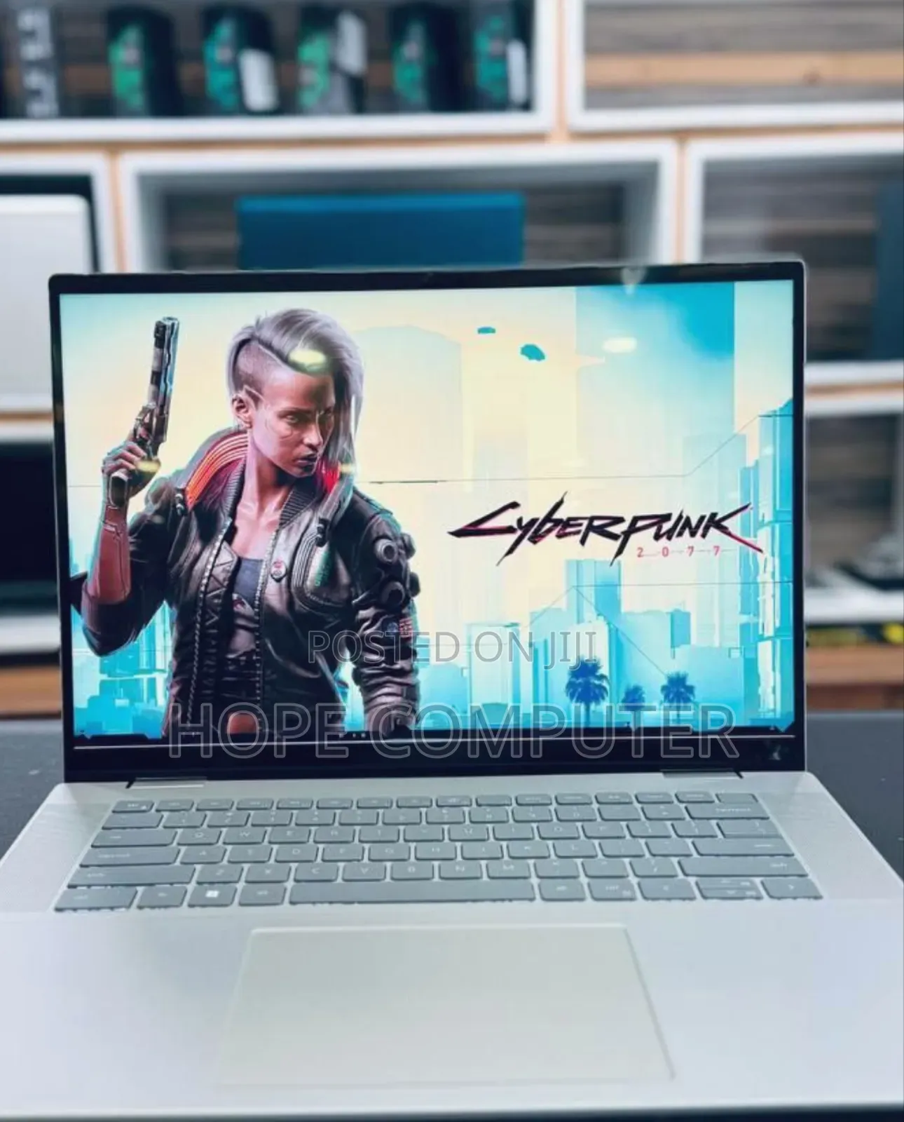 New Laptop Dell Inspiron 15 16GB Intel Core I7 SSD 1T