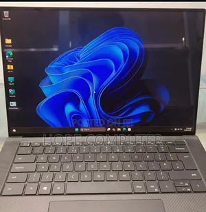 New Laptop Dell Precision 5550 16GB Intel Core I7 SSD 512GB