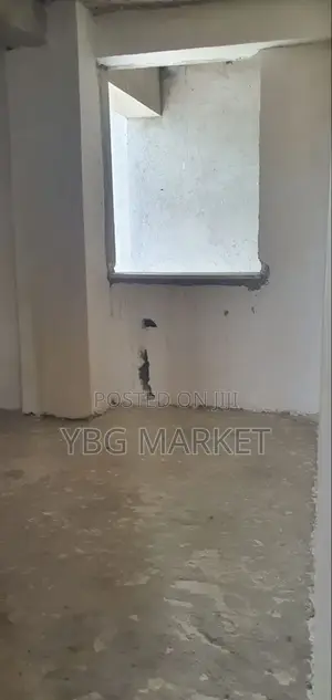 Furnished 3bdrm Apartment in Ayat Real Estate, Yeka for sale