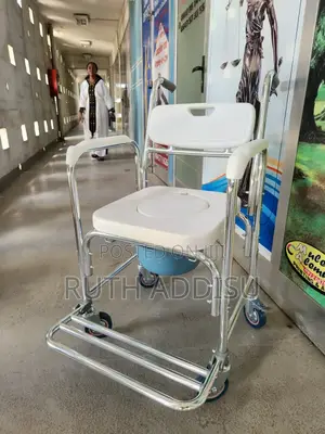 Photo - Commode Chair4γcommode Chair6δwith Wheel Commode Chair8poty