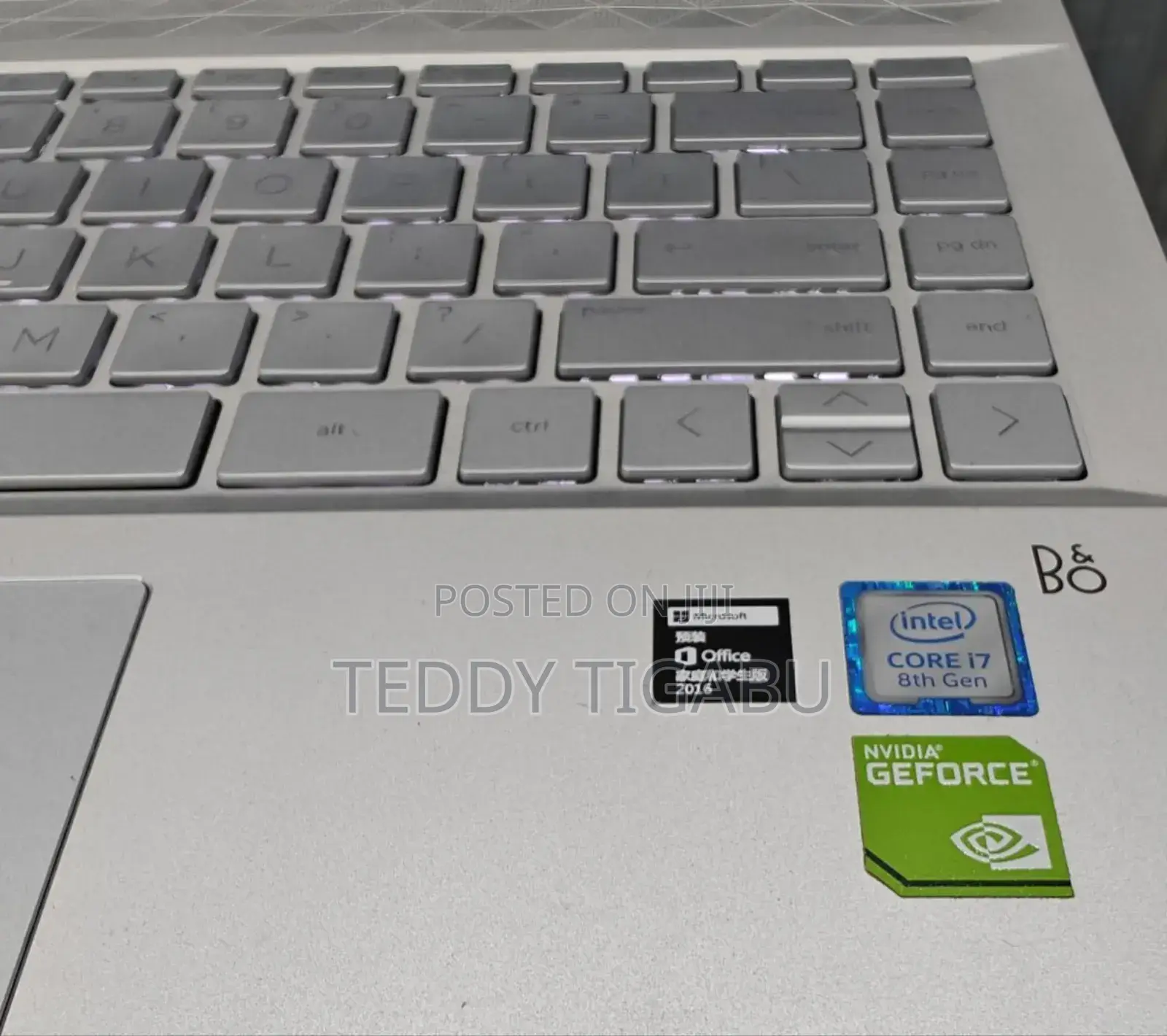 New Laptop HP Pavilion 10 16GB Intel Core I7 SSD 512GB