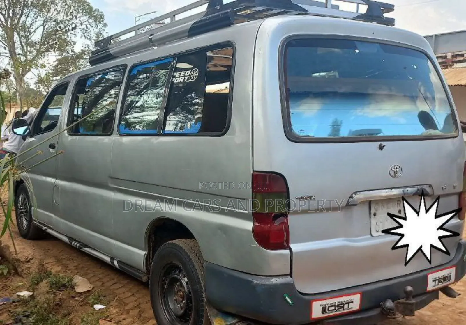 Toyota HiAce 2004 Silver
