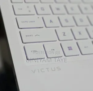 New Laptop HP Victus 15 16GB AMD Ryzen 7 SSD 1T