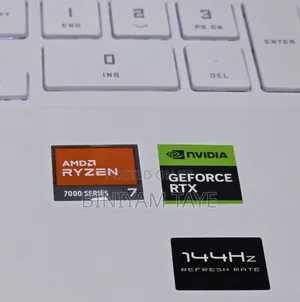 New Laptop HP Victus 15 16GB AMD Ryzen 7 SSD 1T