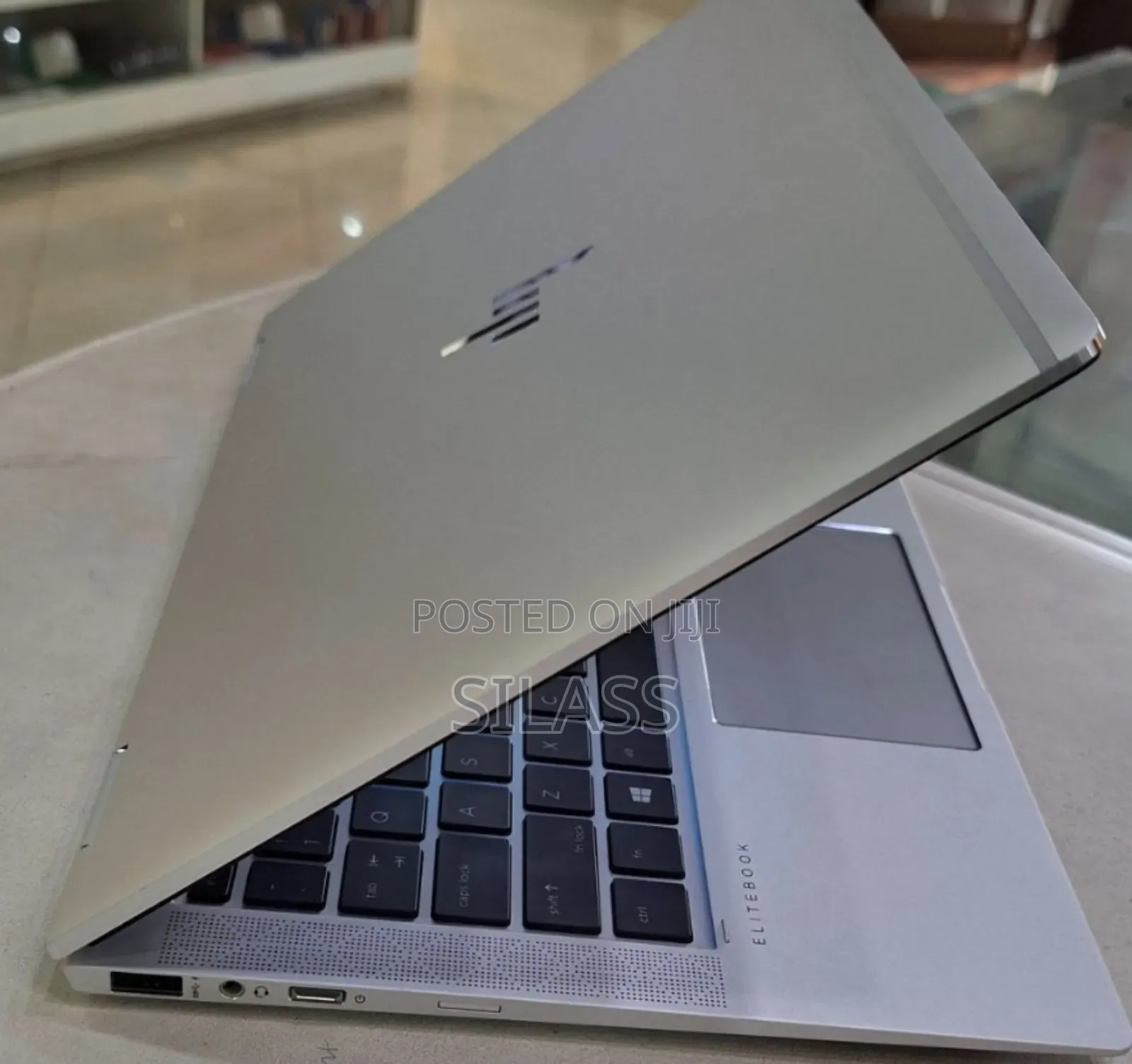 New Laptop HP EliteBook X360 1030 G3 8GB Intel Core I7 SSD 512GB