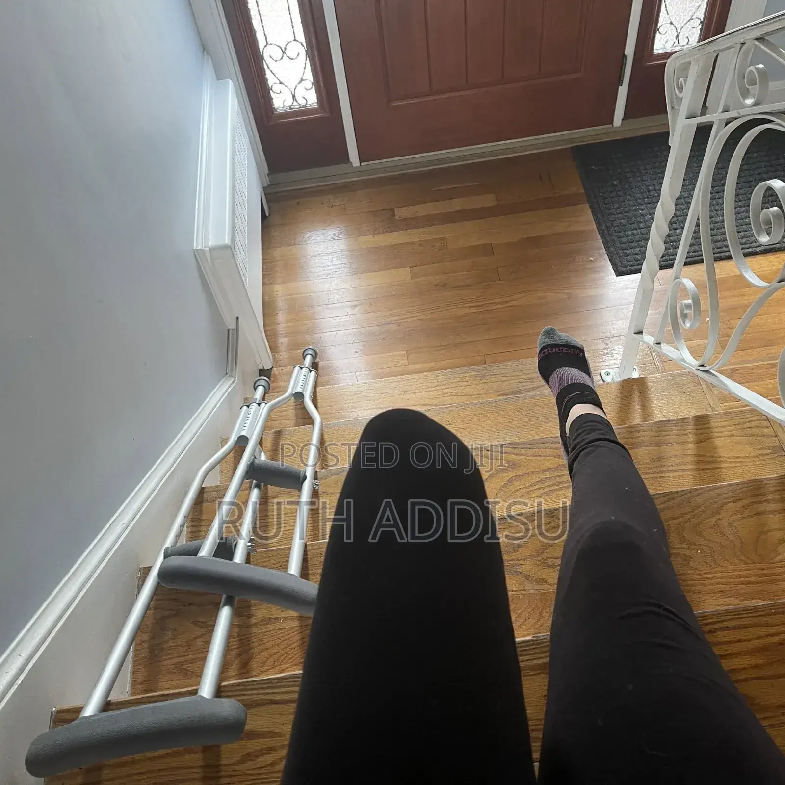 Crutches4γcrutches9ωcrutches0βcrutchesξ9crutches3σcrutches