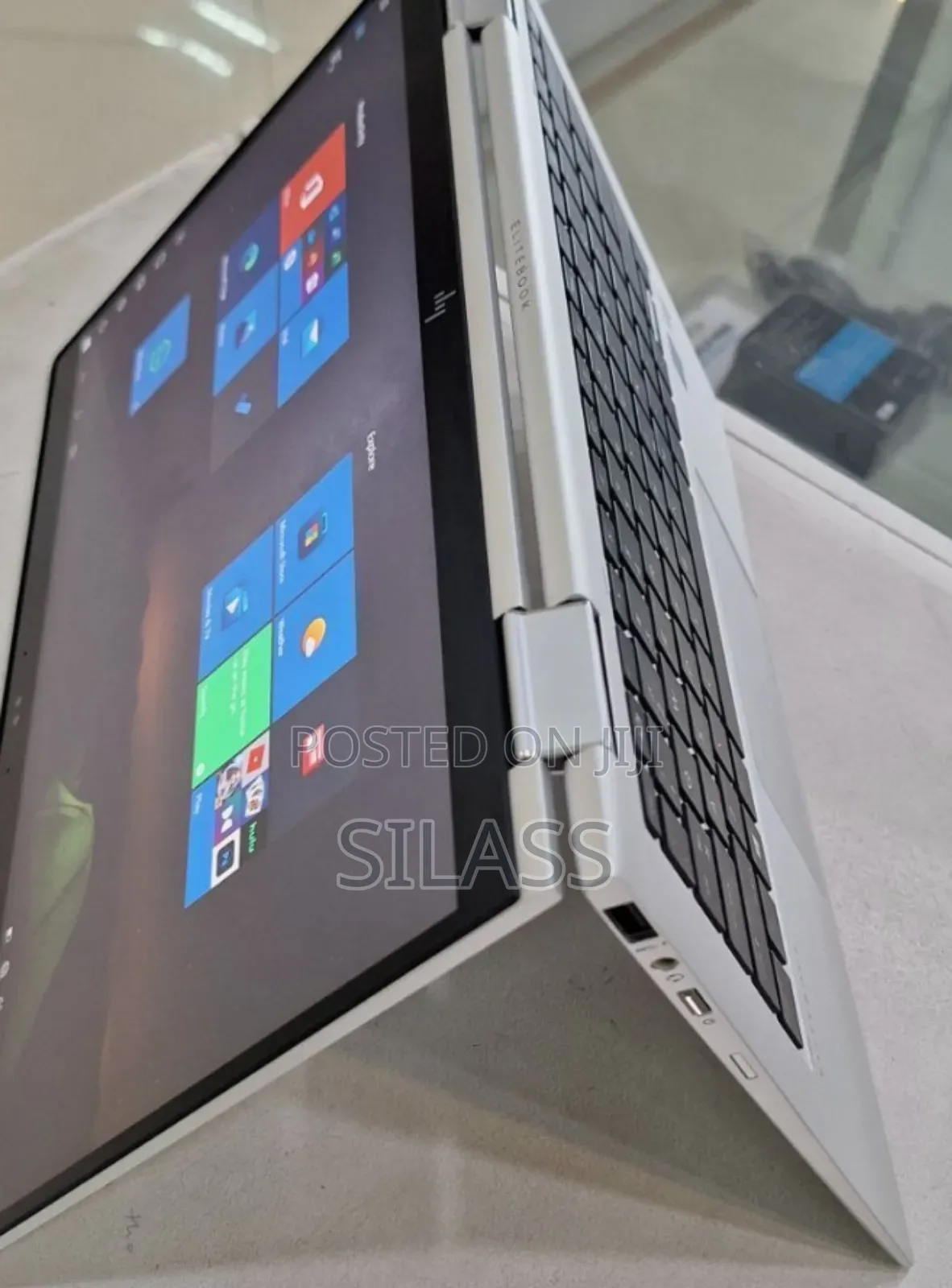 New Laptop HP EliteBook X360 1030 G3 8GB Intel Core I7 SSD 512GB