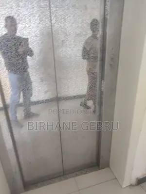 Luxury Apartiment Rent for Office