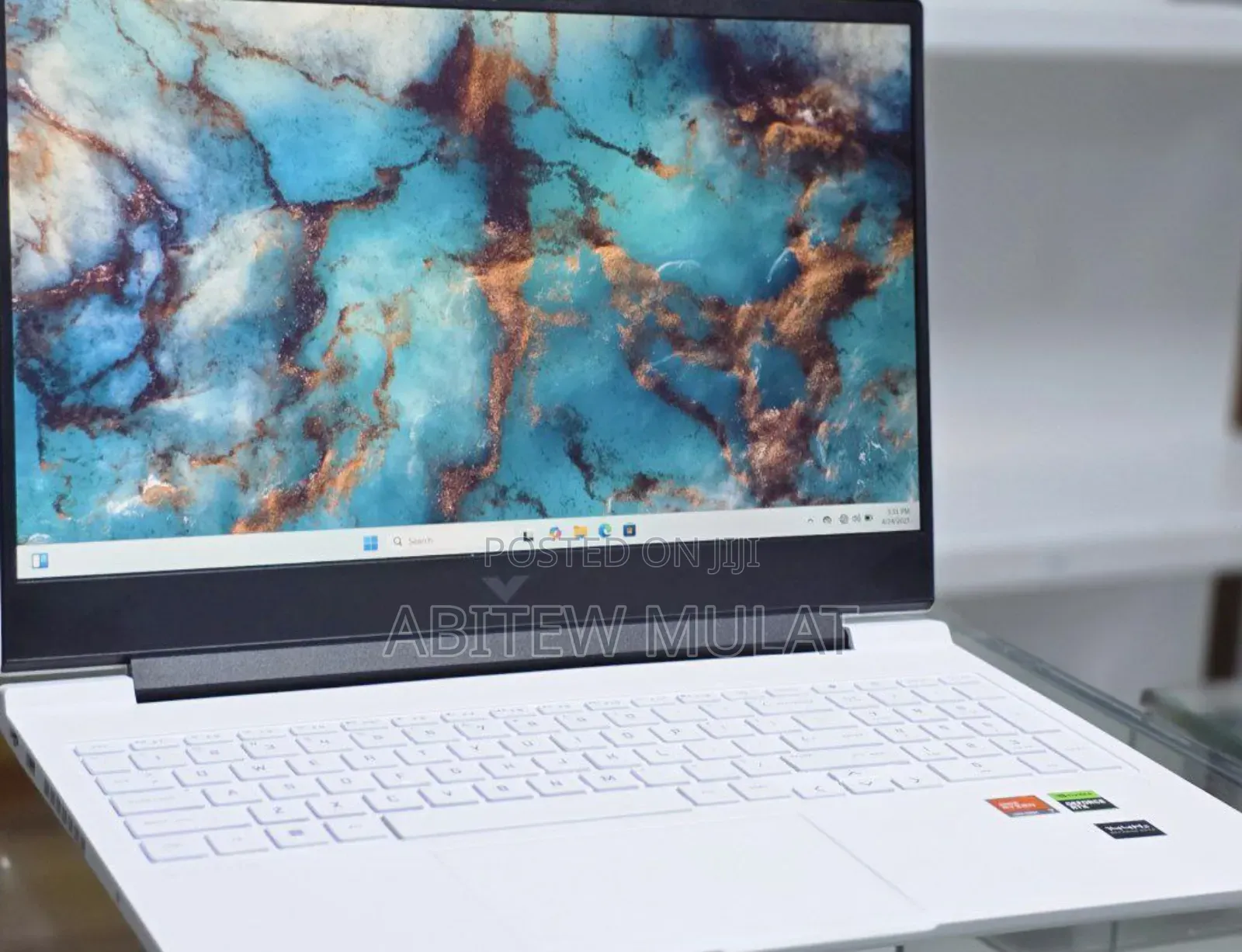 New Laptop HP Victus 16 16GB AMD Ryzen 7 SSD 1T