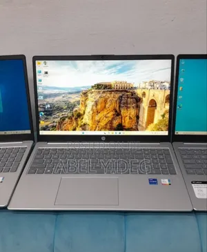New Laptop HP Stream Notebook 16GB Intel Core I7 SSD 1T
