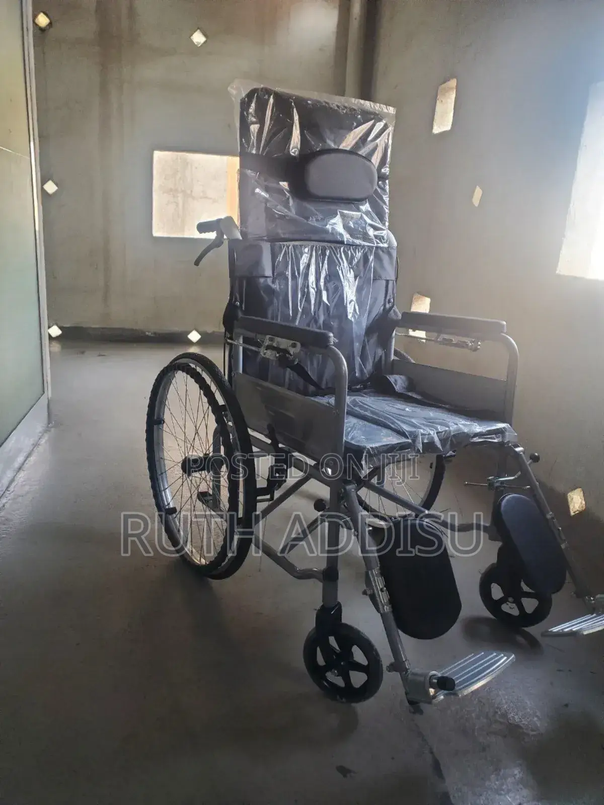 Wheelchair4δwheelchair6πwheelchair4ζwheelchair5σwheelchair