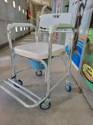 Photo - Waterproof Shower Chair፰裊built in Toilet, Chair፭ɓpopo Chair
