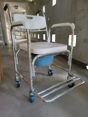 Bucket Easily Removed for Cleaning Chair፱獸commode Chair