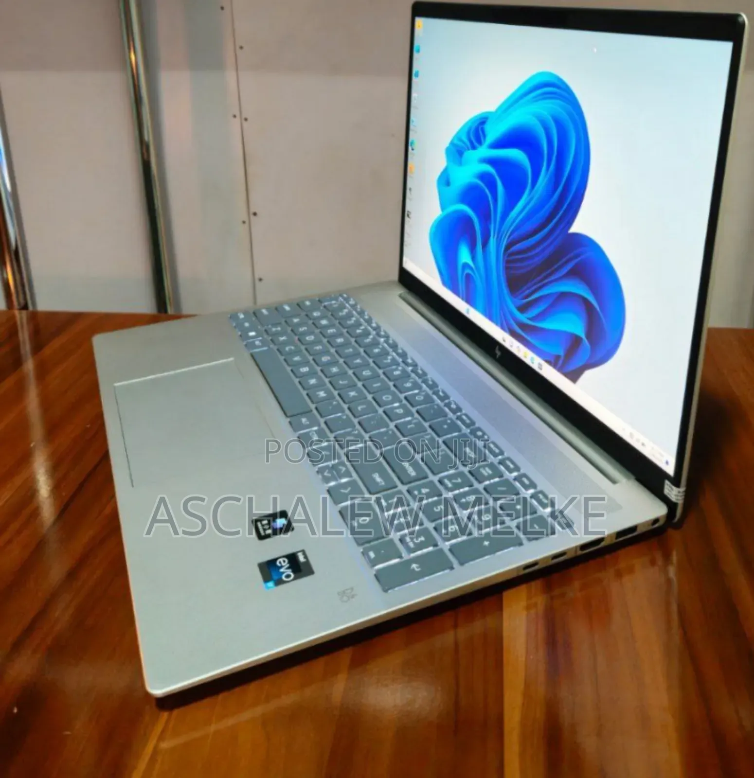 New Laptop HP Pavilion 15z 16GB Intel Core I7 SSD 1T