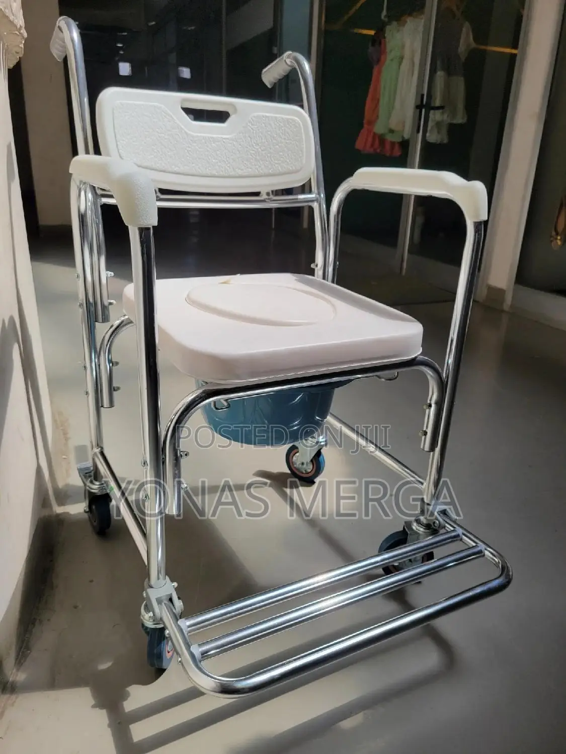 Injured and Disabled Chair፲恨toilet as a Toilet Safety Frame