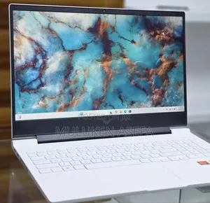 New Laptop HP Victus 16 16GB AMD Ryzen 7 SSD 1T