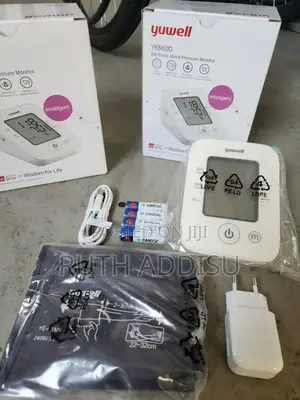 Photo - Blood Pressuer Monitor6σdigital Blood Pressure Monitor Bp