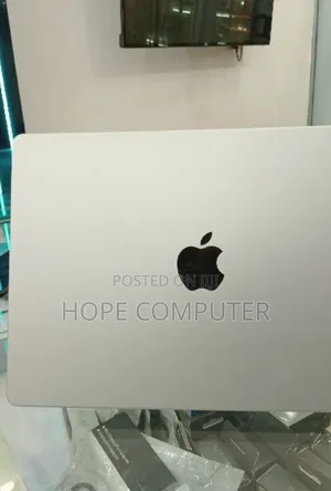 New Laptop Apple MacBook Pro 2023 M3 14-Inch 8GB Apple M3 SSD 512GB