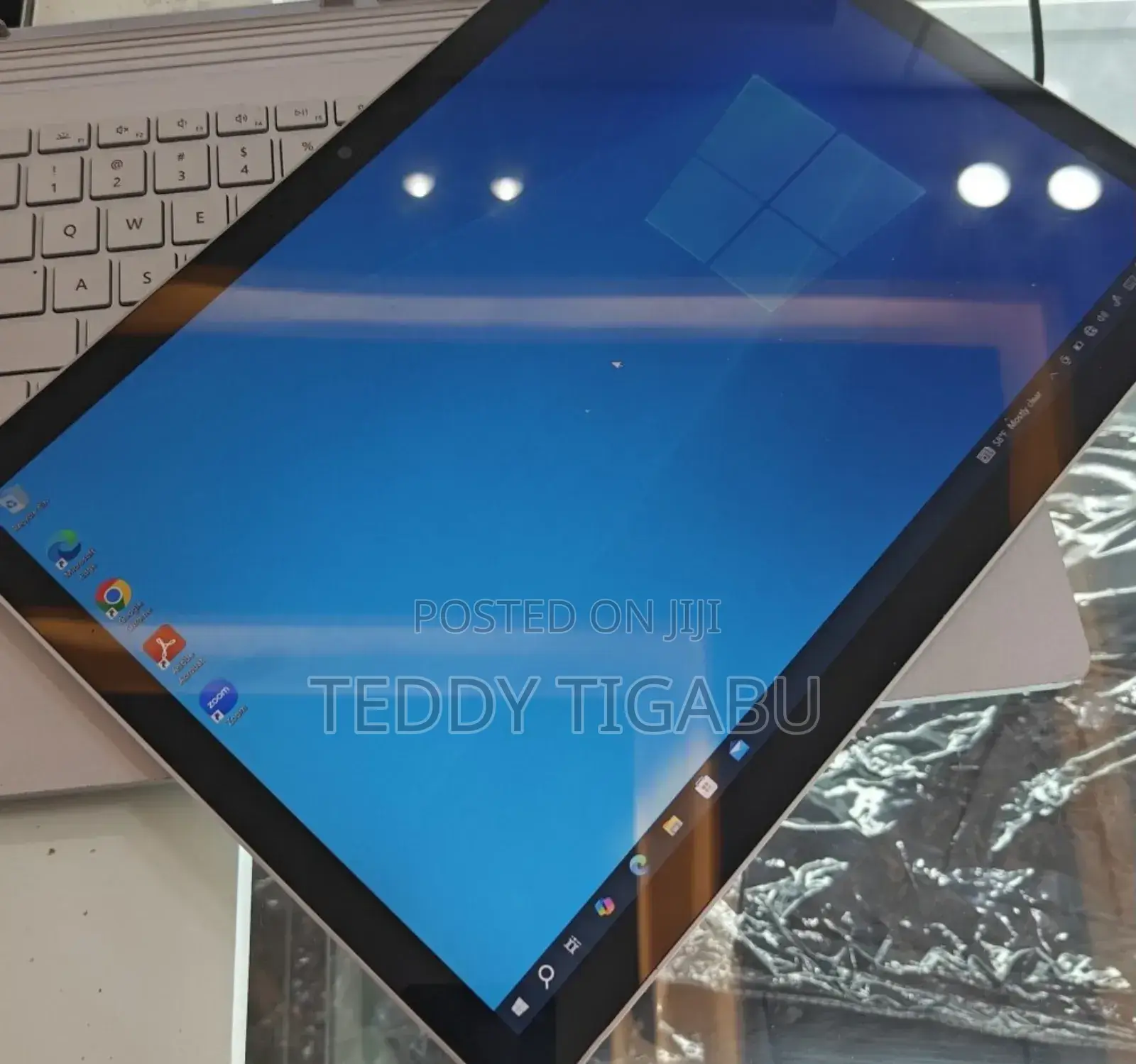 New Laptop Microsoft Surface Book 3 16GB Intel Core I7 SSD 256GB