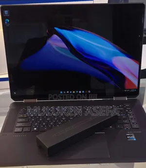 Photo - New Laptop HP Spectre 16GB Intel Core I7 SSD 1T