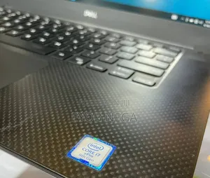 Photo - New Laptop Dell Precision 15 3520 16GB Intel Core I7 SSD 512GB