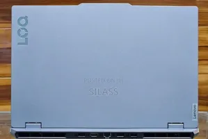 New Laptop Lenovo LOQ 15IRH8 16GB AMD Ryzen 7 SSD 512GB