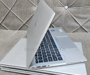 New Laptop HP EliteBook 840 G8 16GB Intel Core I7 SSD 512GB