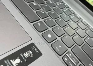 New Laptop Lenovo Yoga 2 8GB AMD Ryzen 5 SSD 512GB