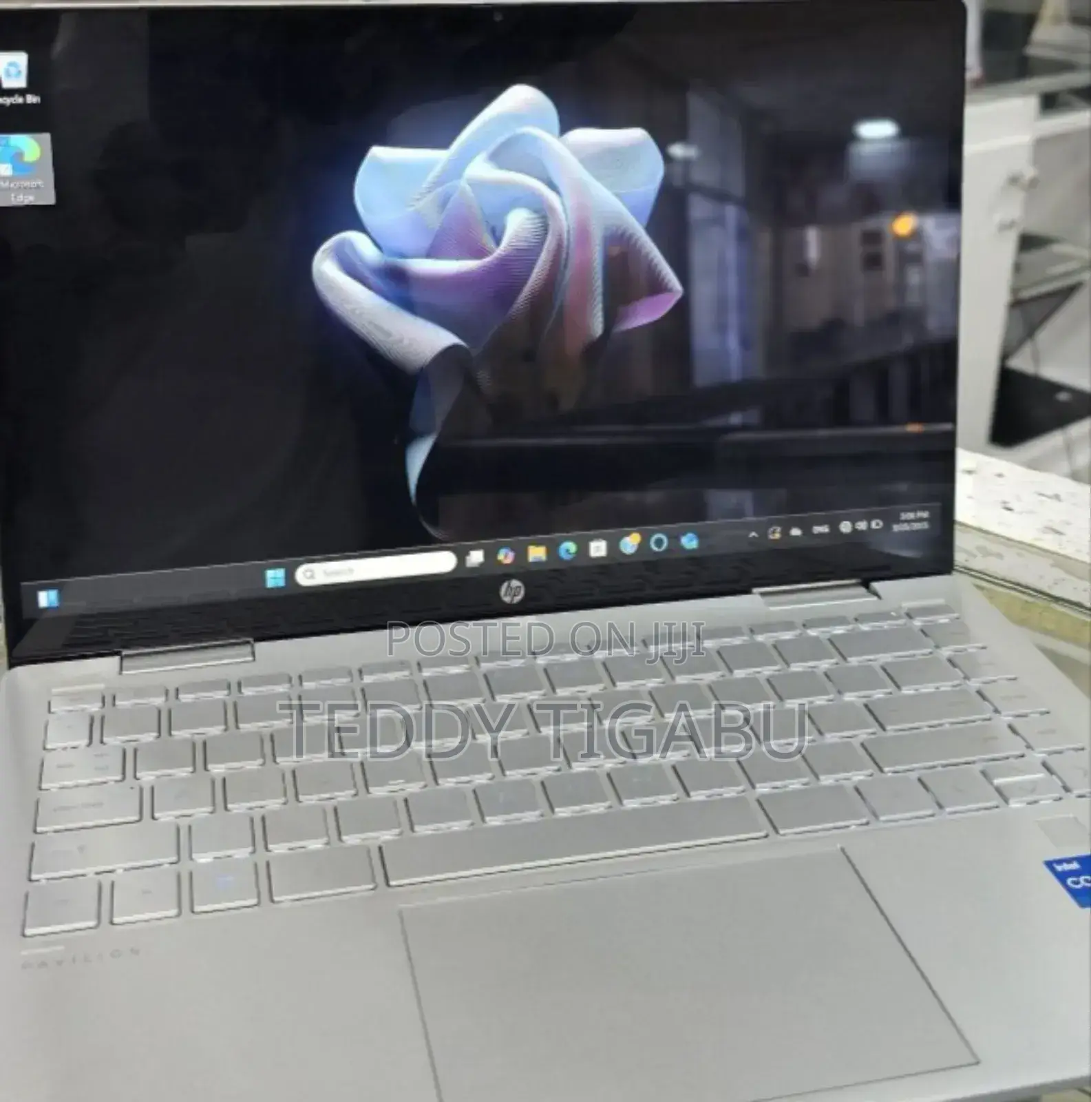 New Laptop HP Pavilion X360 8GB Intel Core I5 SSD 512GB