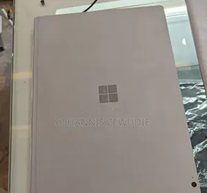 New Laptop Microsoft Surface Book 3 16GB Intel Core I7 SSD 256GB