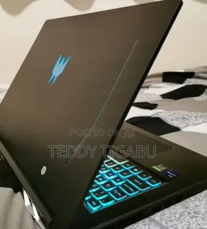 New Laptop Acer Predator Helios 300 16GB Intel Core I9 SSD 512GB