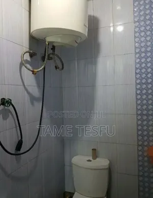 Furnished 5bdrm House in Summit, Bole for sale