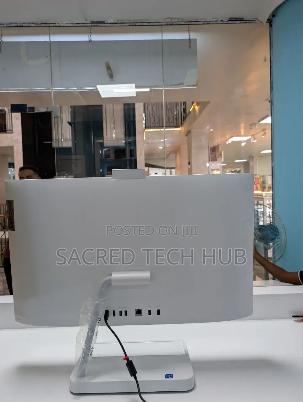 New Lenovo Ideacentre AIO 330 16GB Intel Core I7 SSD 1T