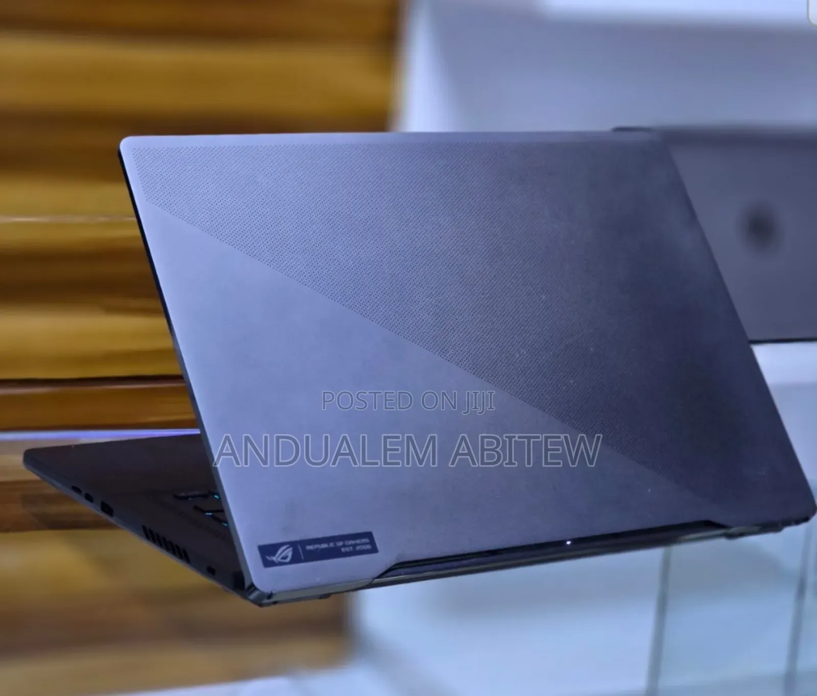 New Laptop Asus ROG Zephyrus G15 16GB Intel Core I9 SSD 1T